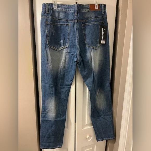 Men's Ripped Distressed Denim Jeans - Picture 2 of 3